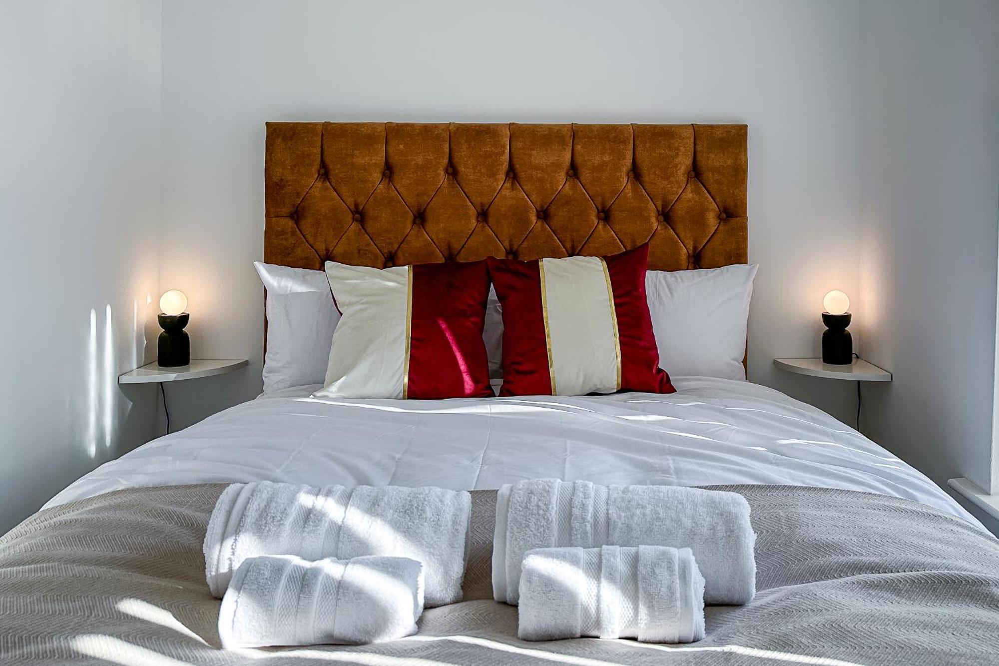Ashfield Co-Living - Private Room Self-Cater Манчестер Экстерьер фото