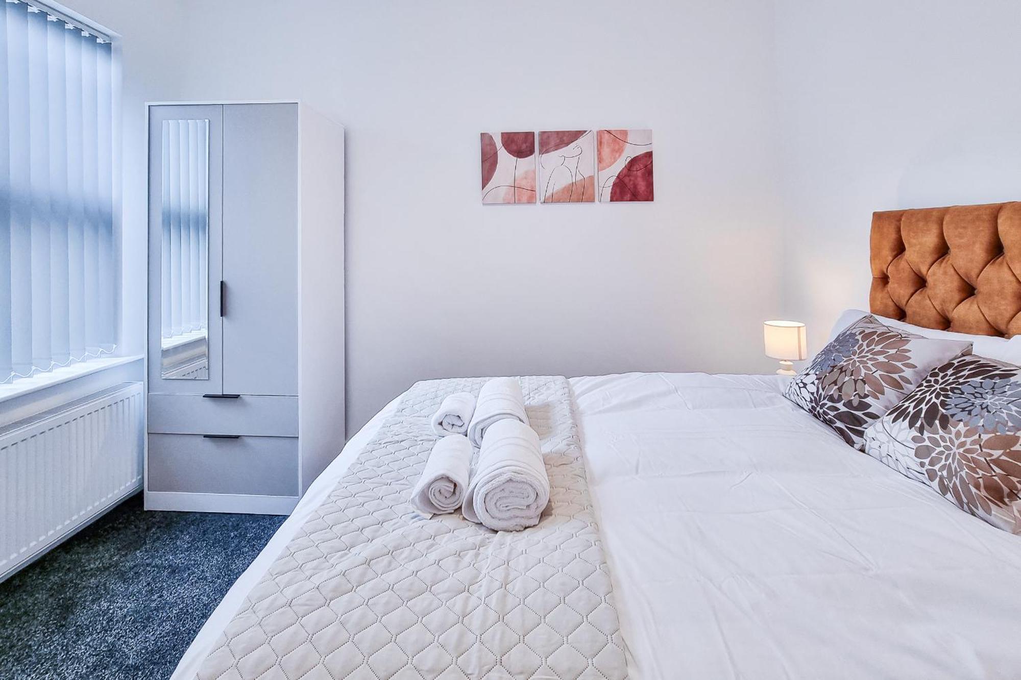 Ashfield Co-Living - Private Room Self-Cater Манчестер Экстерьер фото