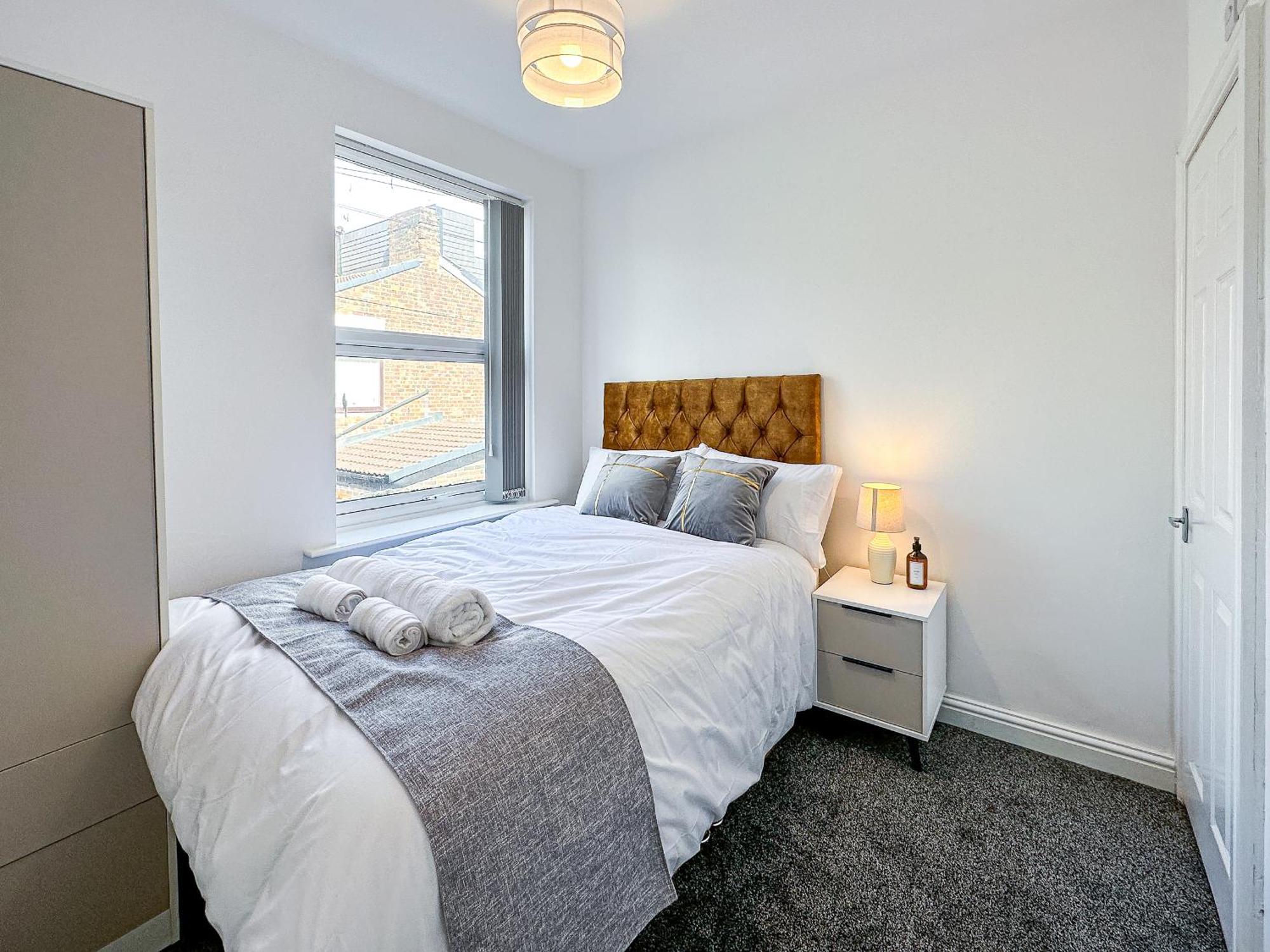 Ashfield Co-Living - Private Room Self-Cater Манчестер Экстерьер фото