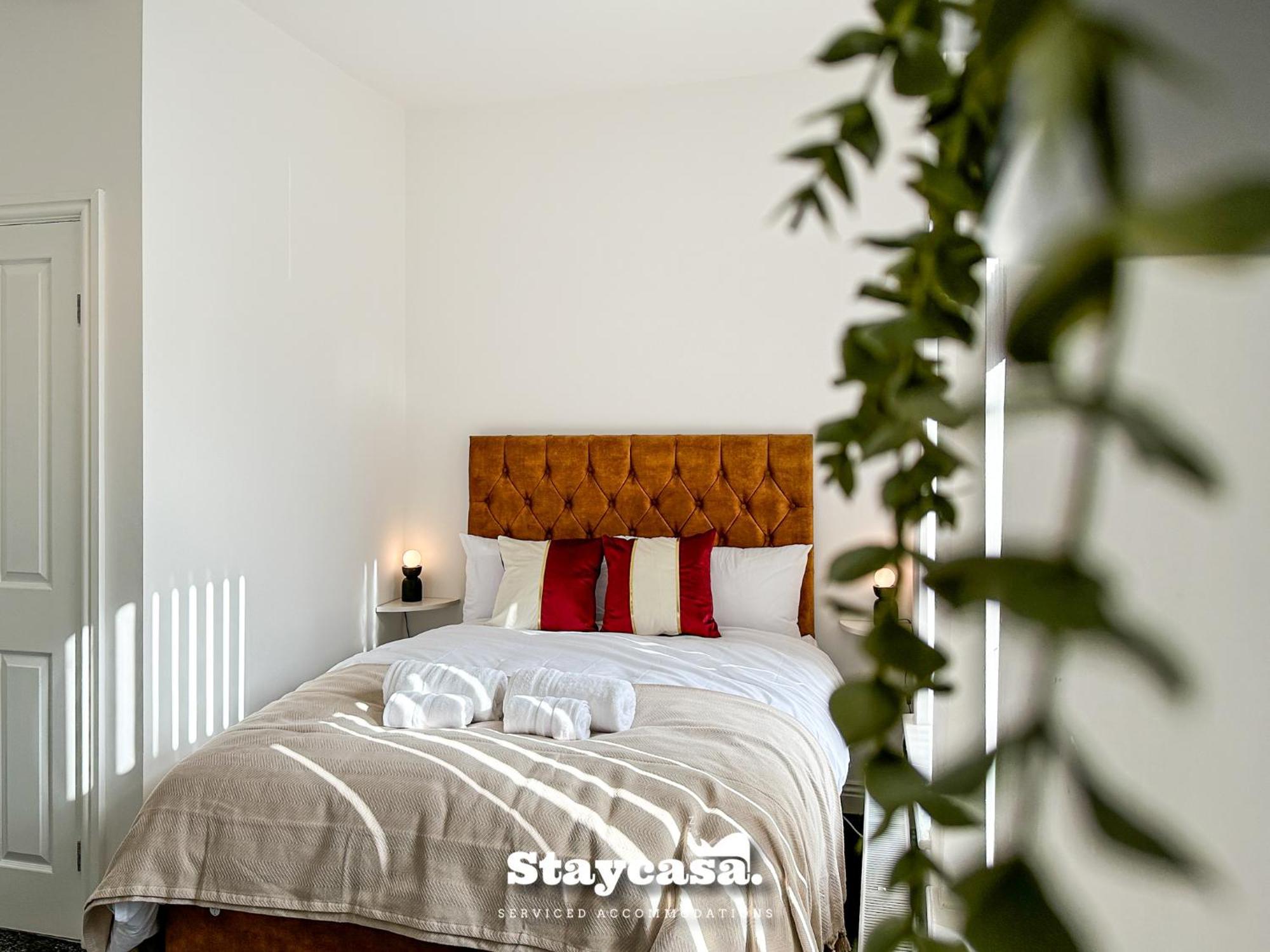Ashfield Co-Living - Private Room Self-Cater Манчестер Экстерьер фото